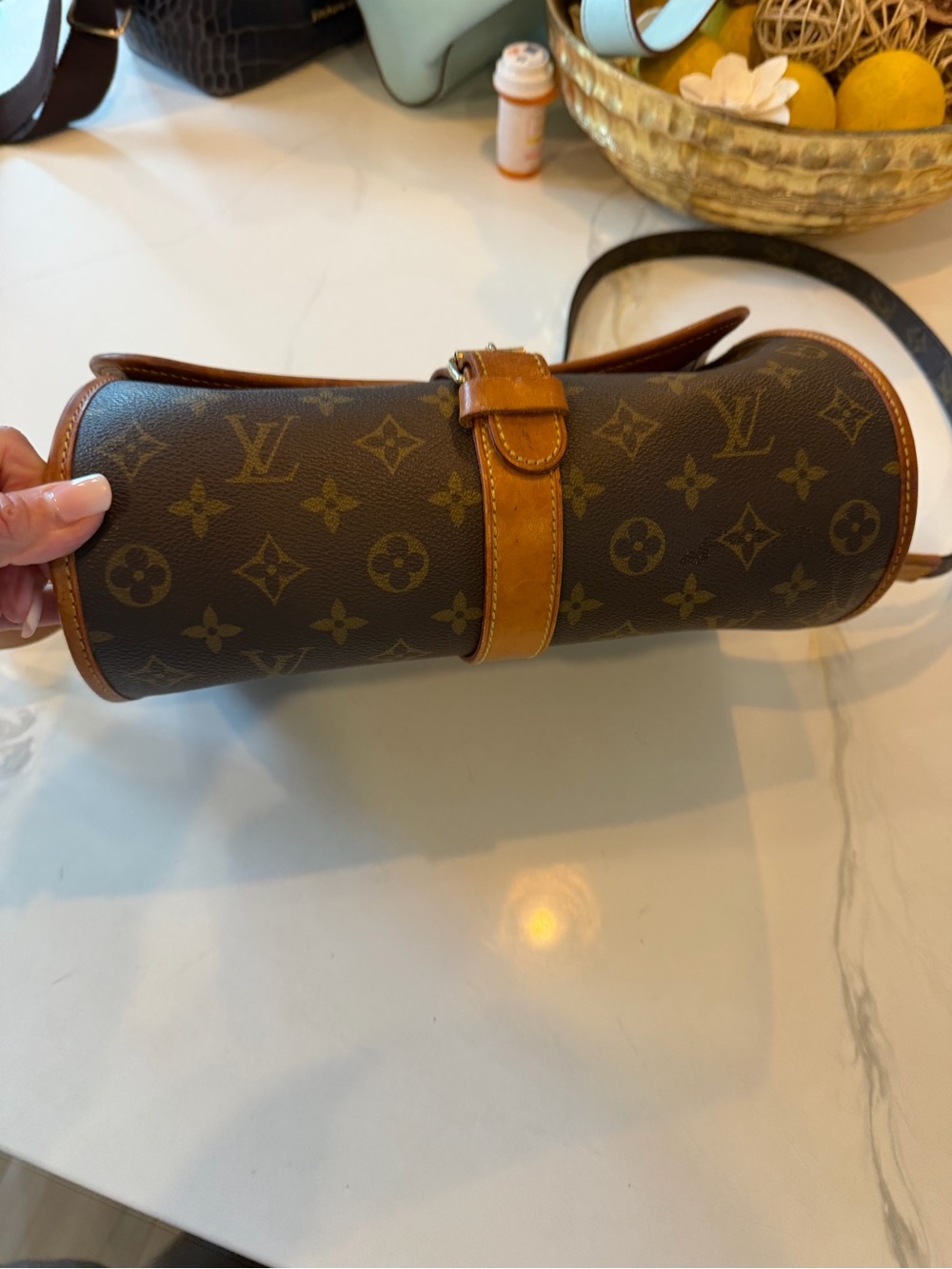 Louis Vuitton Monogram Canvas Messenger Bag with Natural Leather Trim - Picture 7 of 14